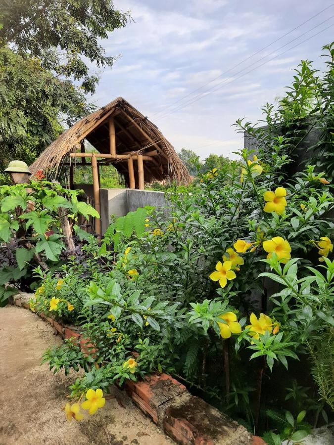 Homestay Nang Nghieng Kon Tum Exterior photo