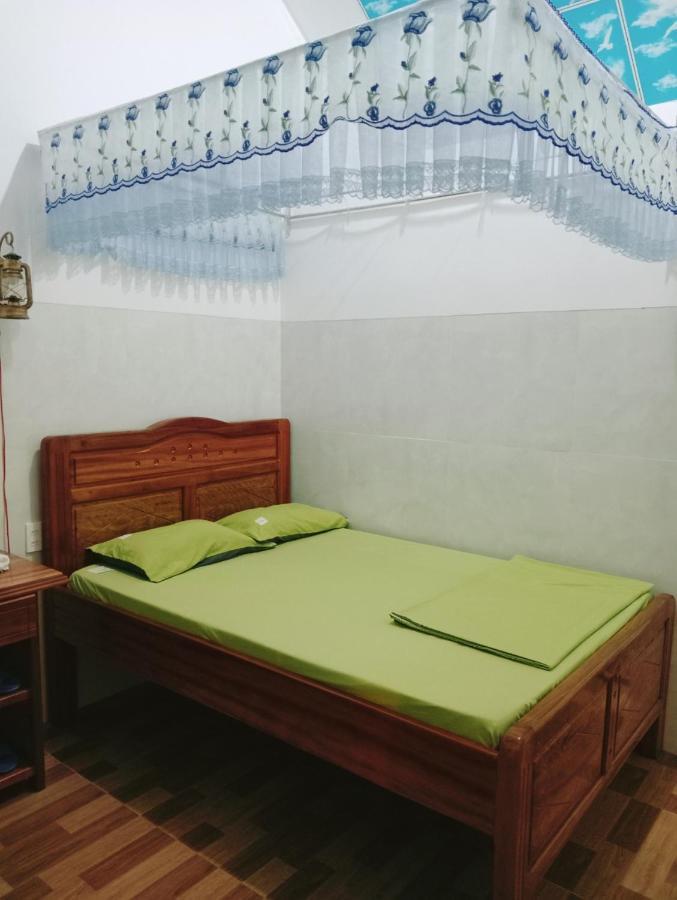 Homestay Nang Nghieng Kon Tum Exterior photo